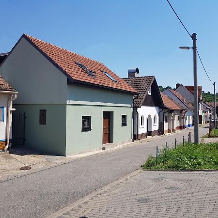 Sklep U Cejku Villa Mutěnice Exterior foto