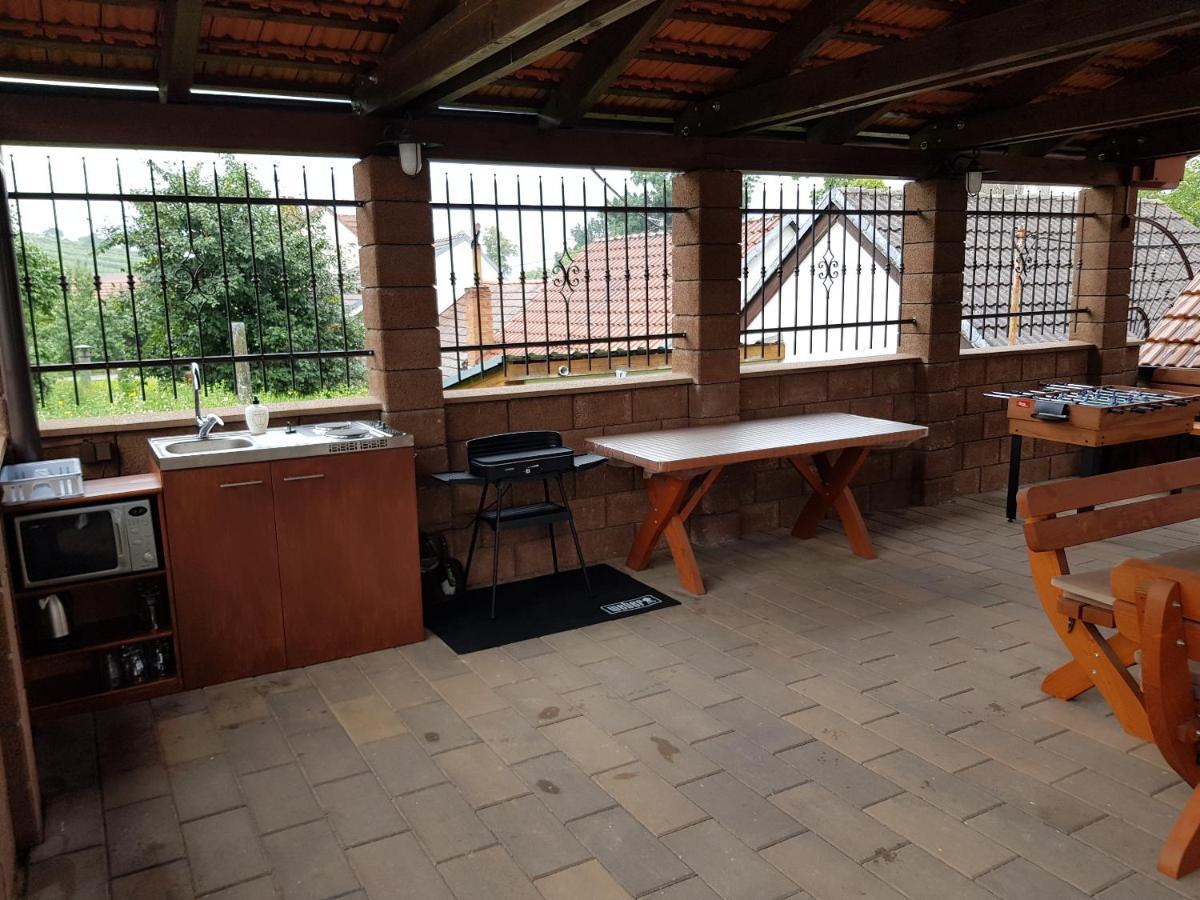 Sklep U Cejku Villa Mutěnice Exterior foto