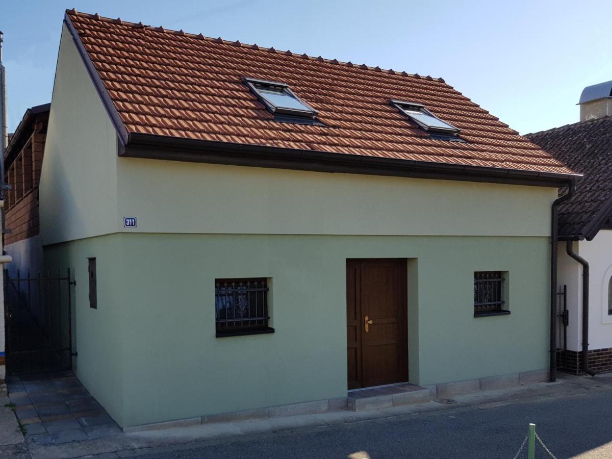 Sklep U Cejku Villa Mutěnice Exterior foto